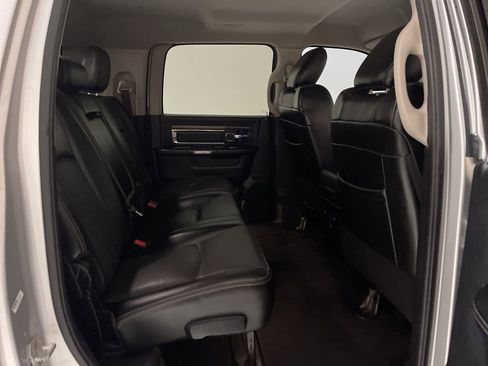 Used 2013 RAM 2500 Laramie w/ Convenience Group image 31