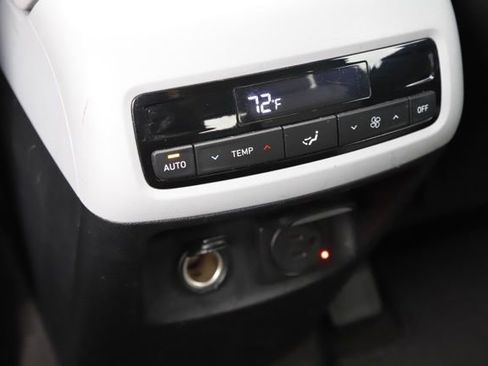 Used 2022 Hyundai Palisade SEL w/ Convenience Package AWD/4WD image 19