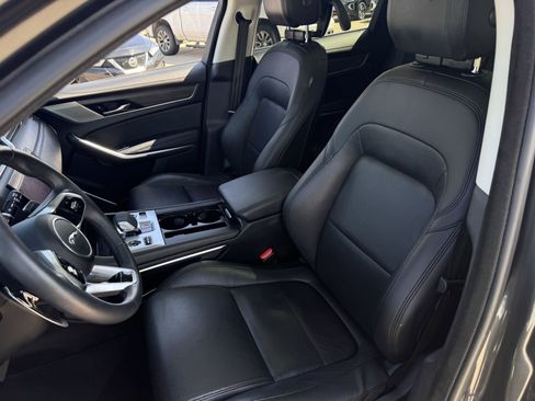 Used 2023 Jaguar F-PACE S image 26