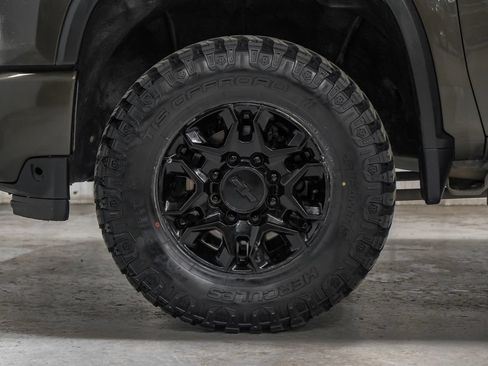 Used 2022 Chevrolet Silverado 2500 LT w/ Convenience Package AWD/4WD image 62