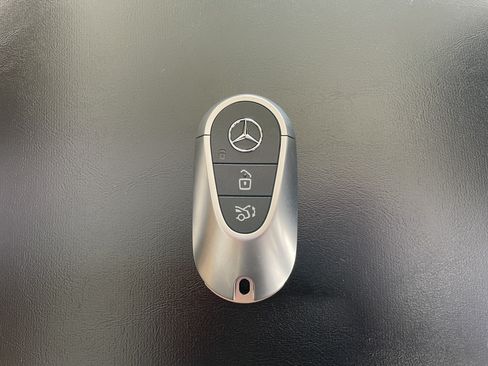 New 2026 Mercedes-Benz GLC 300 image 23