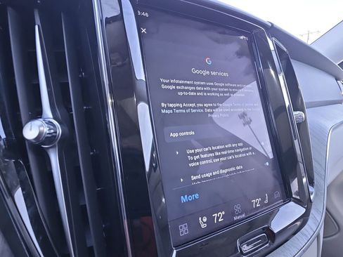 Used 2023 Volvo XC60 B5 Plus w/ Climate Package image 26