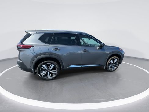 Used 2022 Nissan Rogue SL w/ SL Premium Package image 8