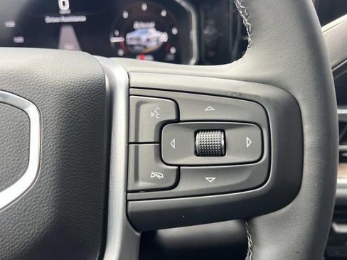 New 2026 GMC Sierra 1500 Elevation image 24