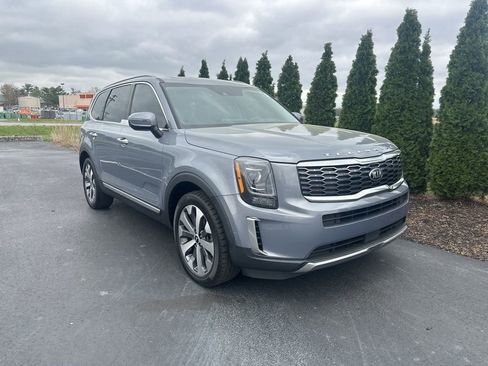 Used 2020 Kia Telluride S image 2