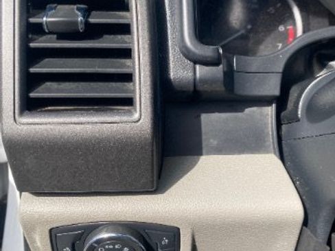 Used 2022 Ford F250 XL w/ Power Equipment Group AWD/4WD image 15