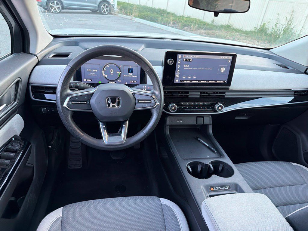 Used 2024 Honda Prologue EX image 16