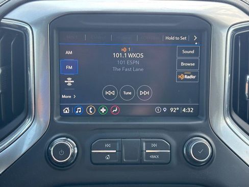 Used 2021 Chevrolet Silverado 1500 LT Trail Boss w/ Convenience Package II AWD/4WD image 23
