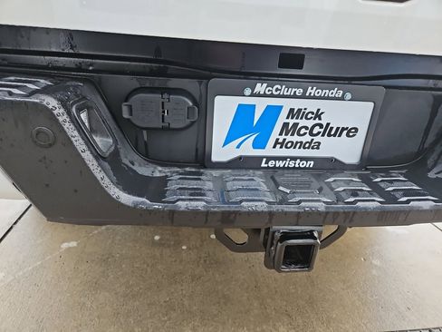 Used 2023 Toyota Tacoma Limited w/ Black Out Package (TMS) image 7