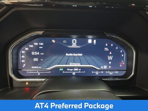 Used 2022 GMC Sierra 1500 AT4 w/ AT4 Premium Package AWD/4WD image 9