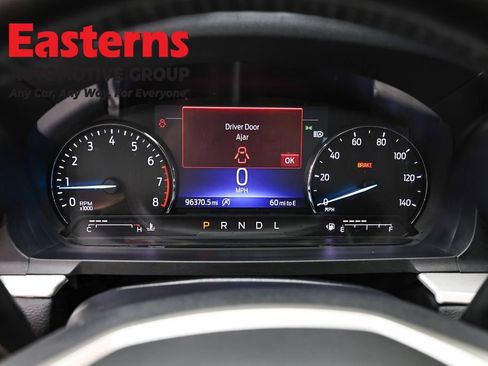 Used 2021 Ford Explorer XLT w/ Equipment Group 202A AWD/4WD image 17