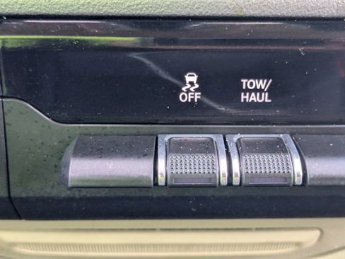 Used 2019 RAM 1500 Big Horn AWD/4WD image 25