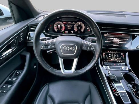Used 2021 Audi Q8 Premium Plus w/ Premium Plus Package AWD/4WD image 6