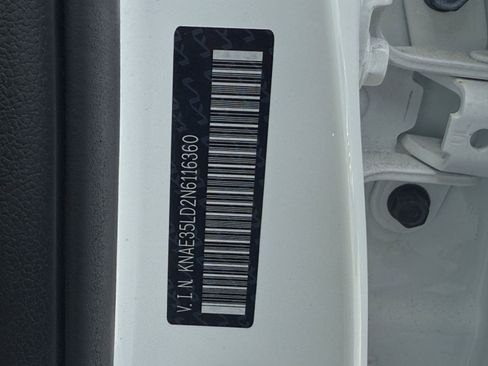 Used 2022 Kia Stinger GT-Line image 16