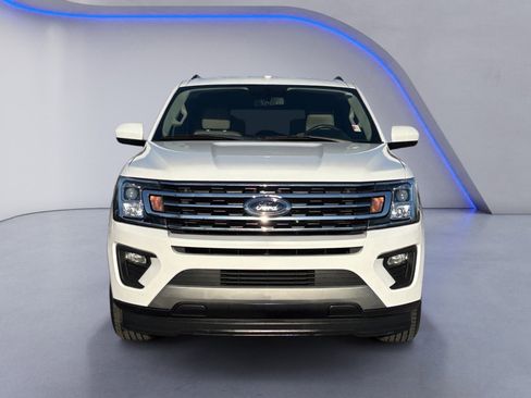 Used 2019 Ford Expedition Max XLT image 11