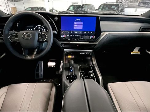 New 2026 Lexus TX 500h AWD image 5