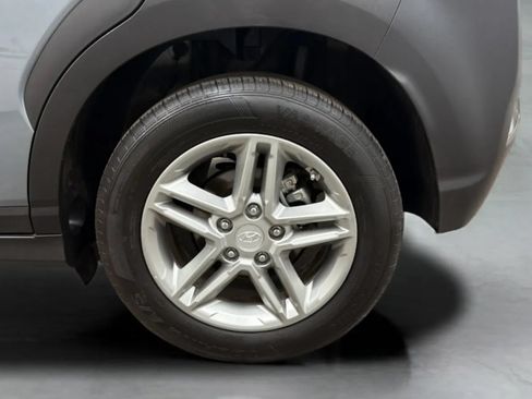 Used 2020 Hyundai Kona SE FWD image 27