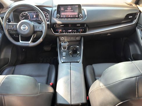 Used 2021 Nissan Rogue SV w/ Premium Package FWD image 45