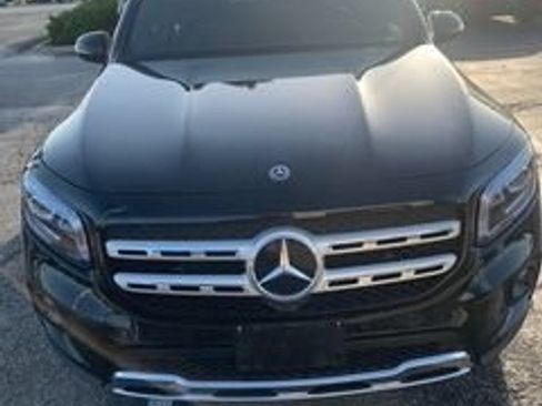 Used 2021 Mercedes-Benz GLB 250 4MATIC image 13