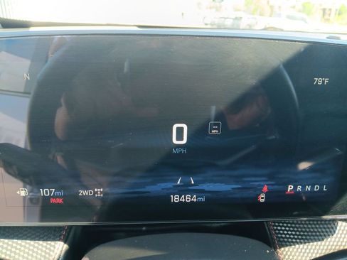 Used 2025 Chevrolet Equinox RS w/ Safety and Technology Package AWD/4WD image 16