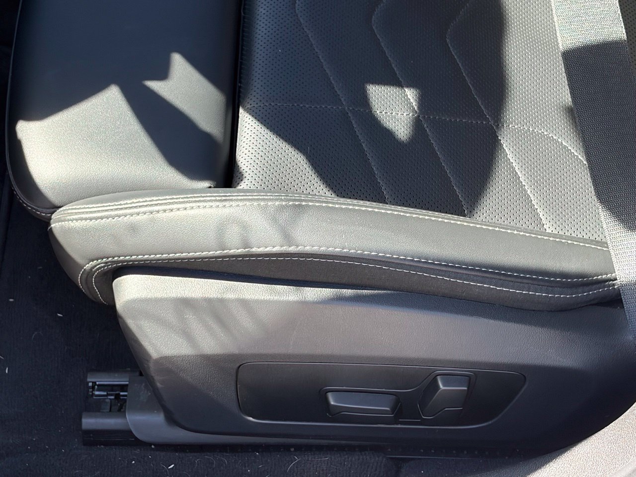 Used 2026 BMW 228i FWD image 6