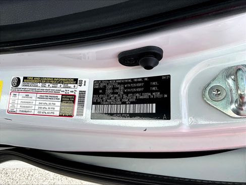 Used 2021 Toyota Sienna LE FWD image 19