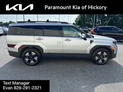 Used 2024 Hyundai Santa Fe SEL AWD/4WD image 8