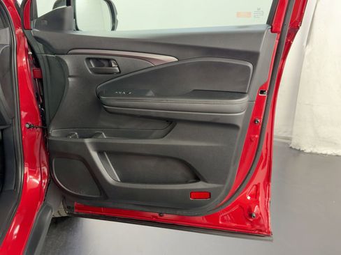 Certified 2023 Honda Passport EX-L image 22