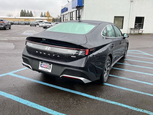 New 2026 Hyundai Sonata Blue image 5