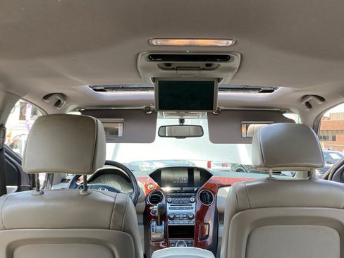 Used 2014 Honda Pilot Touring image 16