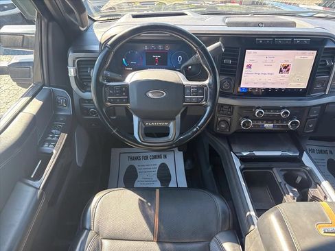 Used 2023 Ford F250 Platinum AWD/4WD image 21