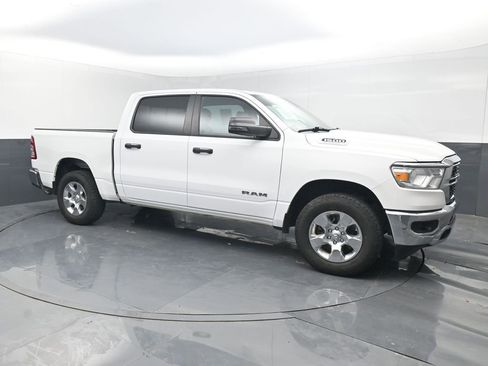 Used 2024 RAM 1500 Big Horn AWD/4WD image 7
