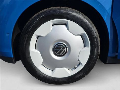 New 2025 Volkswagen ID. Buzz 1st Edition image 10