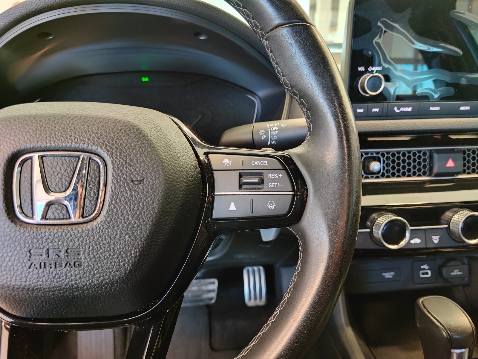 Used 2022 Honda Civic Sport image 12
