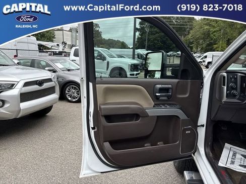 Used 2018 Chevrolet Silverado 2500 LTZ w/ Duramax Plus Package image 19