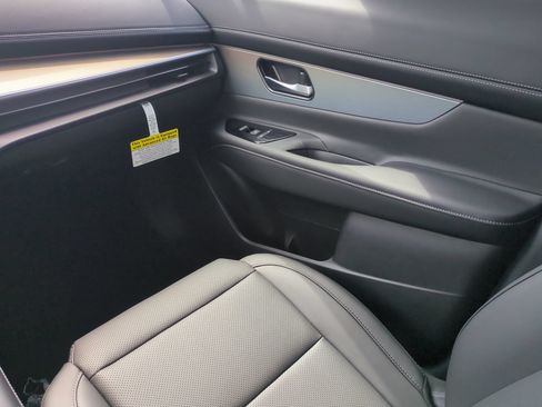 New 2026 Nissan Murano SL AWD/4WD image 17