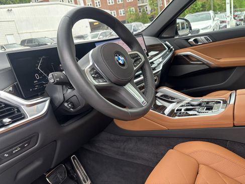Used 2026 BMW X6 xDrive40i AWD/4WD image 22