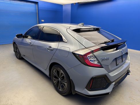 Used 2017 Honda Civic EX image 5