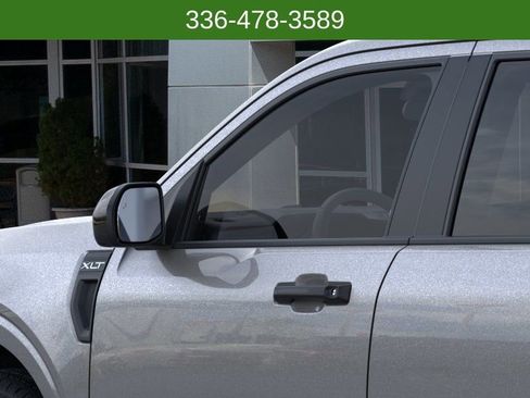New 2025 Ford Maverick XLT w/ XLT Luxury Package FWD image 21
