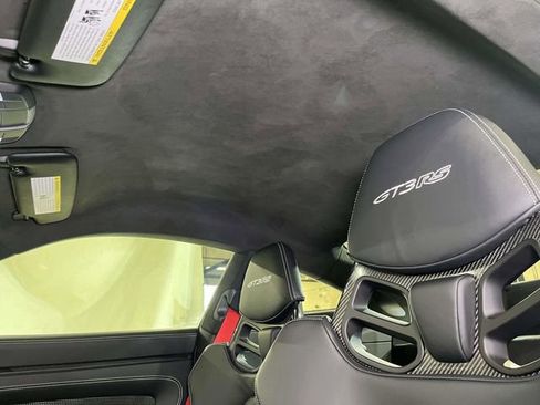 Certified 2024 Porsche 911 GT3 RS RWD image 18