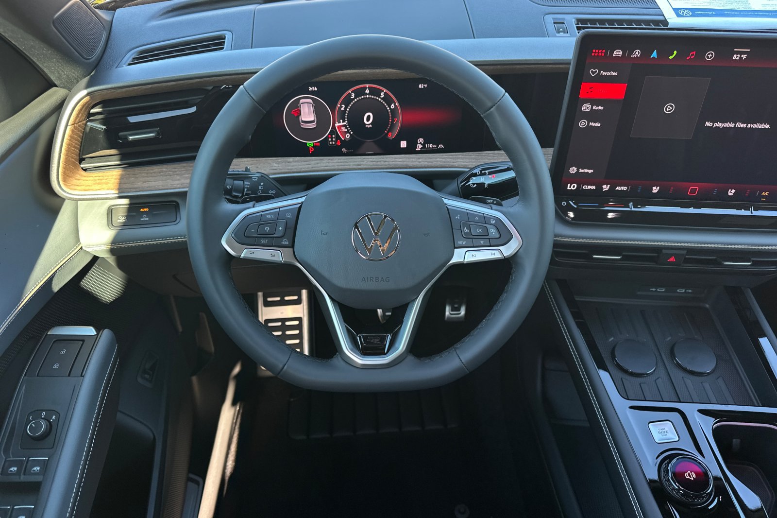 New 2027 Volkswagen Atlas SEL R-Line AWD/4WD image 14