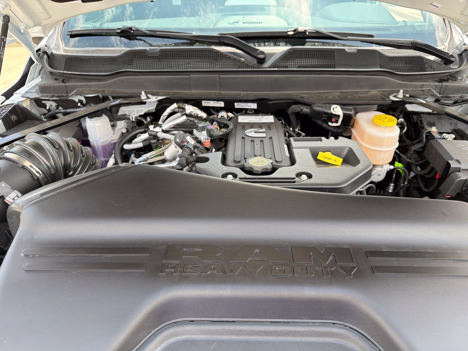 New 2027 RAM 2500 Laramie w/ Night Edition AWD/4WD image 11