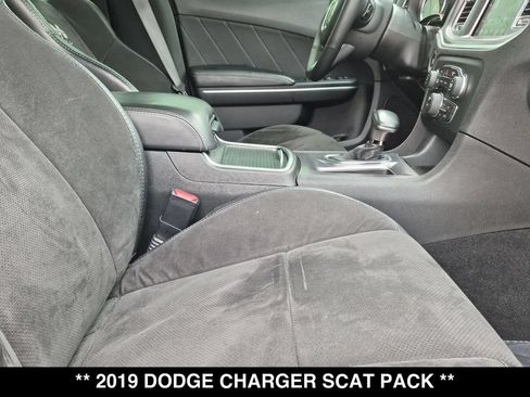 Used 2019 Dodge Charger Scat Pack w/ Driver Confidence Group RWD image 26