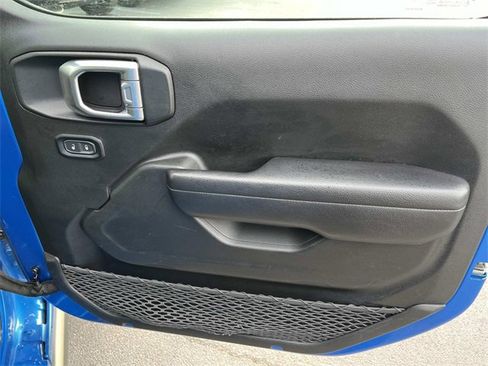 Used 2024 Jeep Wrangler Unlimited Rubicon 4xe image 22