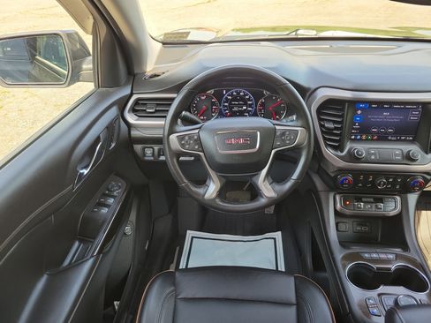 Used 2022 GMC Acadia AT4 w/ Technology Package AWD/4WD image 20