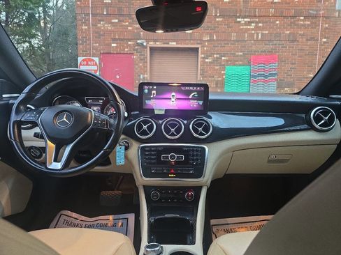 Used 2014 Mercedes-Benz CLA 250 CLA 250 4dr Sedan w/ Premium 1 Package image 11