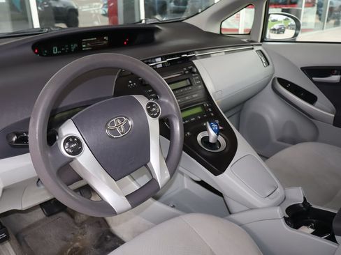 Used 2011 Toyota Prius Two FWD image 17