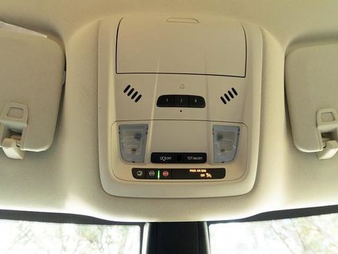 Used 2024 Buick Enclave Essence w/ Sport Touring Edition image 23