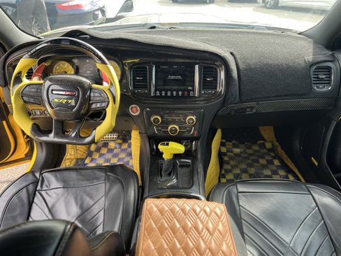 Used 2017 Dodge Charger R/T image 20