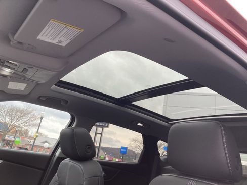 New 2025 Chevrolet Blazer LT image 10